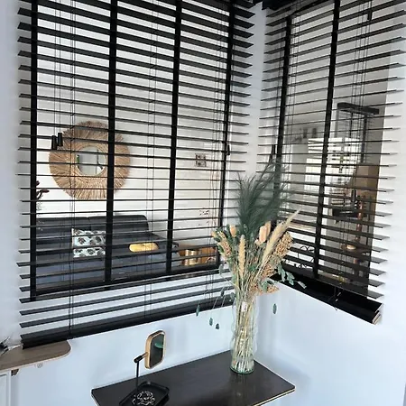 En Rez De Jardin Sur La Apartment Menton